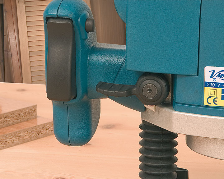 Electronic surface router FRE160P